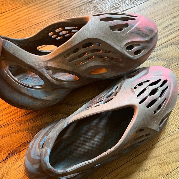 Washing Machine How To Clean Yeezys With Household Items Can You